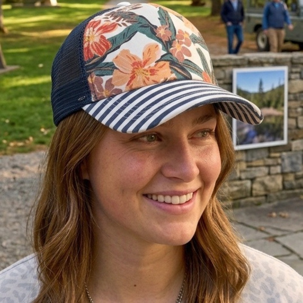 Roxy Dig This Trucker Hat Floral Stripe Mesh Snapback Baseball Cap Navy White